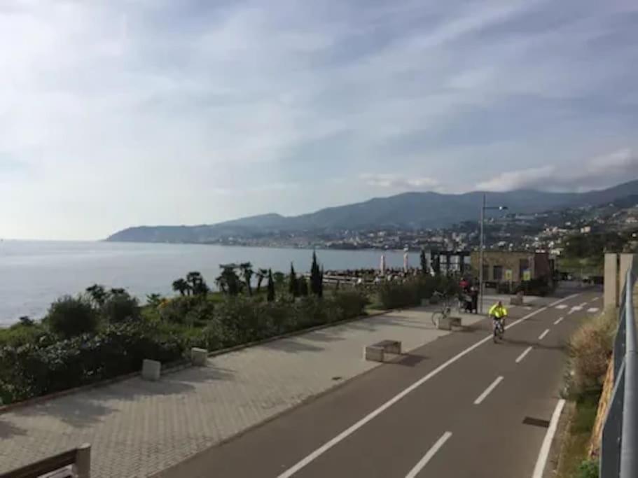 Casa Sveva, A Pochi Passi Dalle Spiagge E Dal Centro Di Arma Di Taggia. ภายนอก รูปภาพ